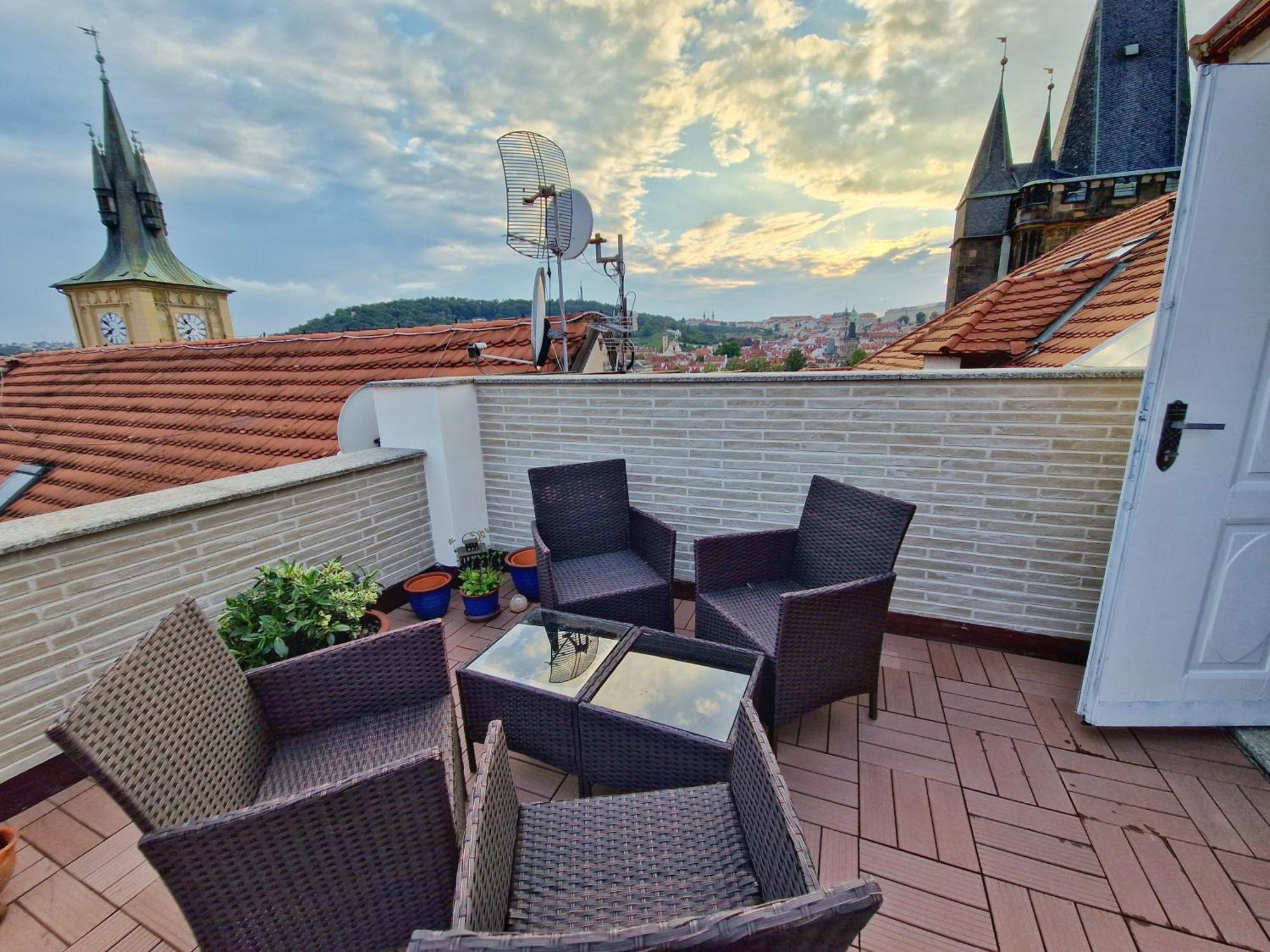 Studio Karluv Most Prag Exterior foto