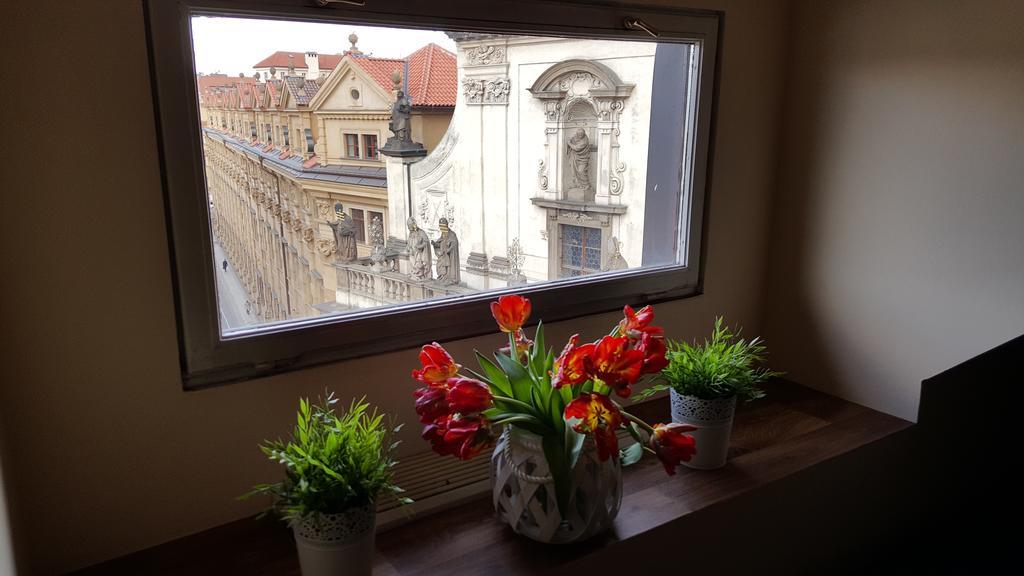 Studio Karluv Most Prag Exterior foto